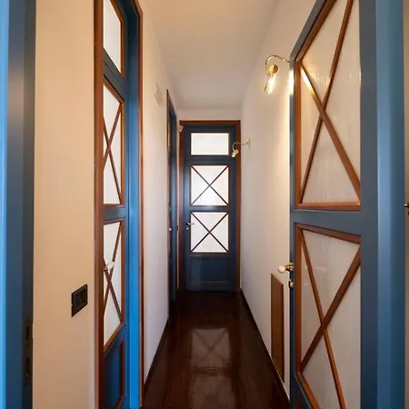 Apartment Sea View In The Center Salerno