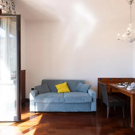 Apartment Sea View In The Center Salerno